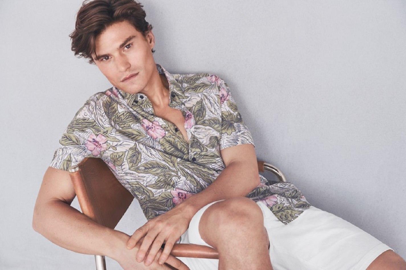 Oliver Cheshire - fashion model portfolio photo 21