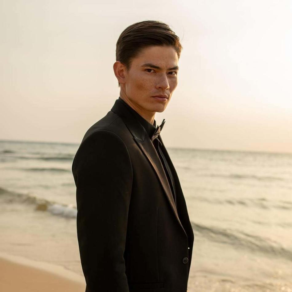 Simonas Pham - fashion model portfolio photo 24