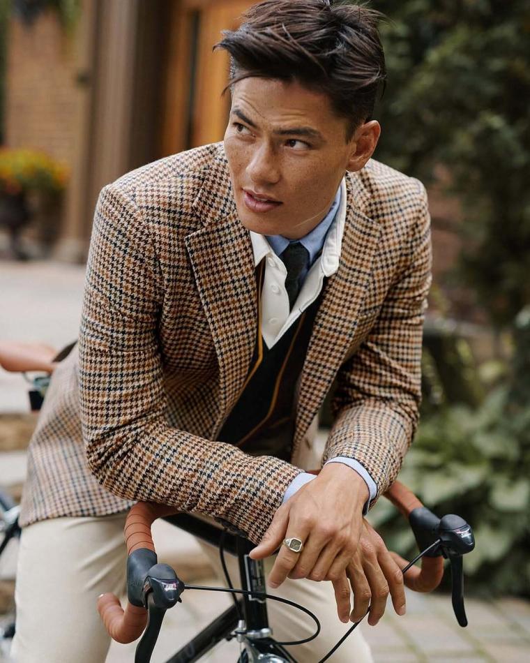 Simonas Pham - fashion model portfolio photo 30