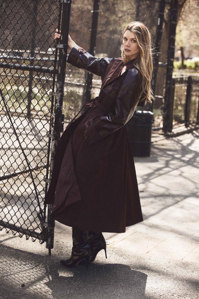 Jayne Moore - fashion model portfolio photo 12