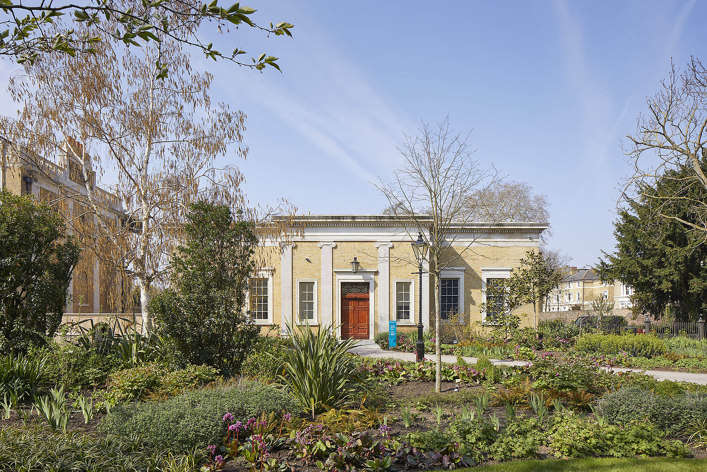 West London Manor