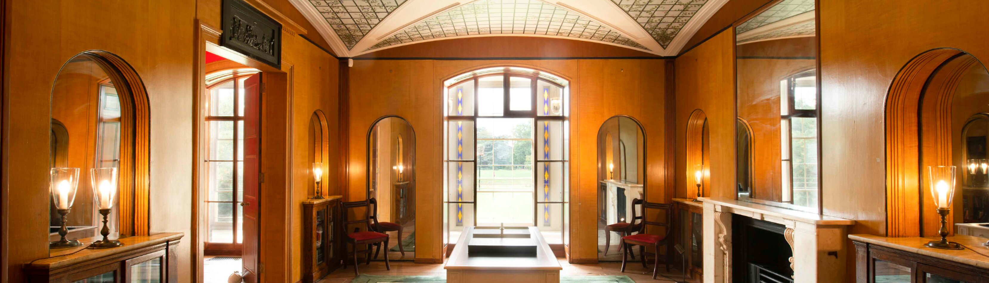 West London Manor