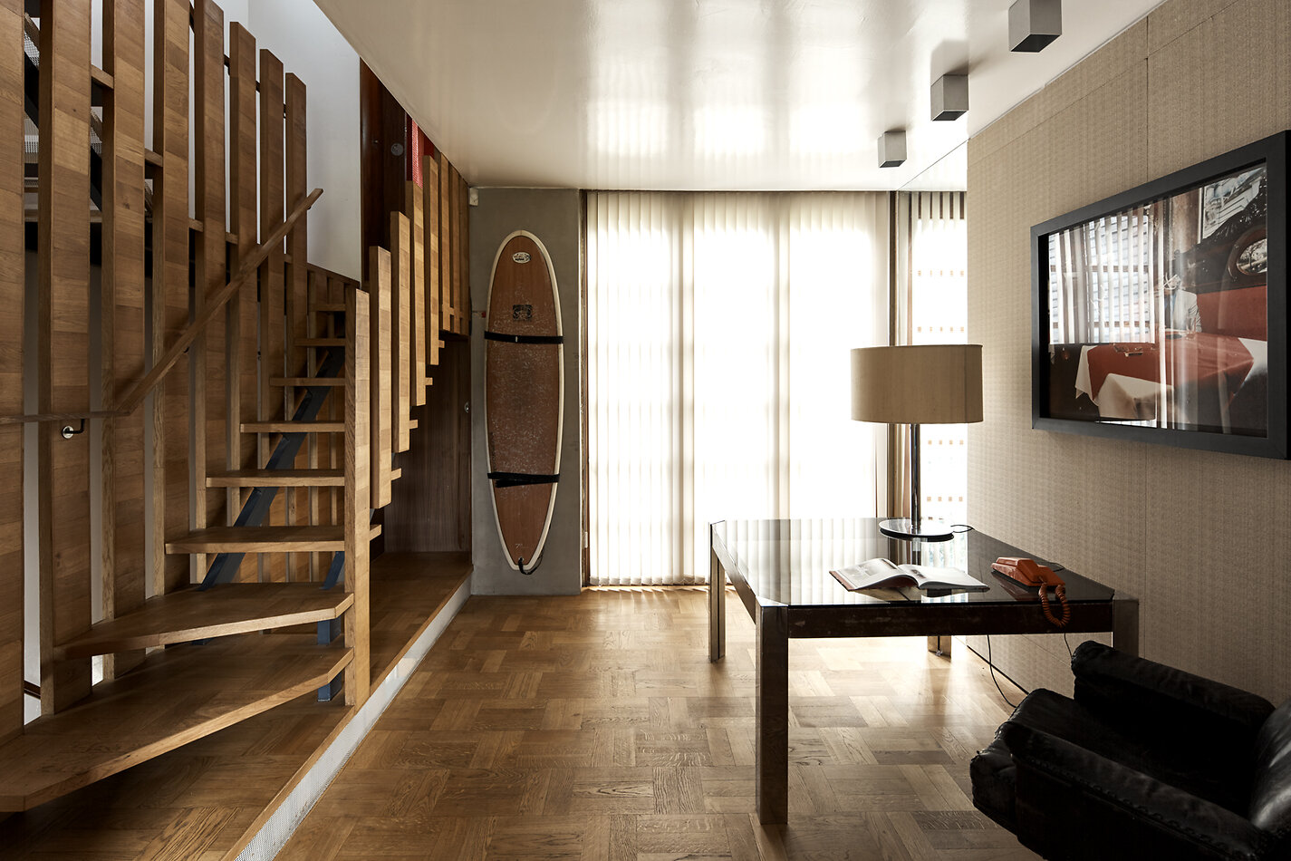 Mid Century Modern/LA Vibe E3