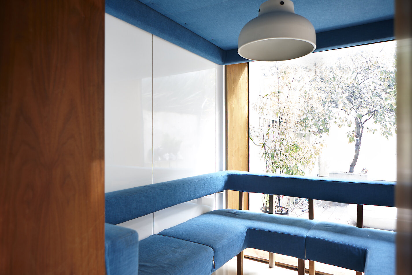 Mid Century Modern/LA Vibe E3
