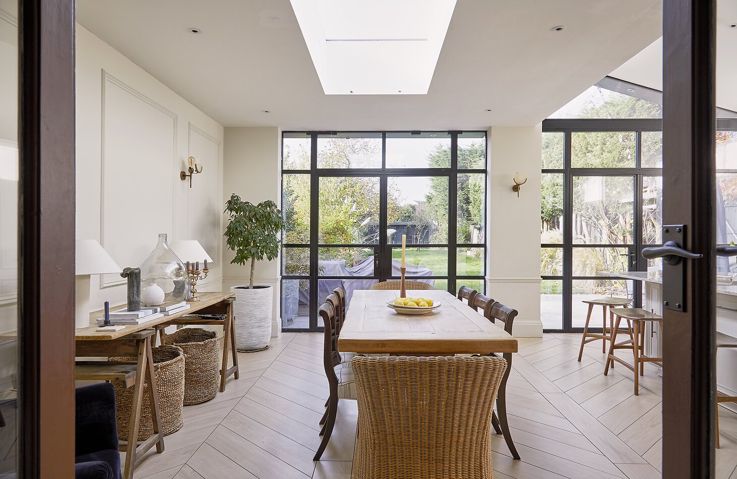 Ruth's Place - E4