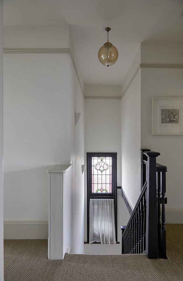 Ruth's Place - E4