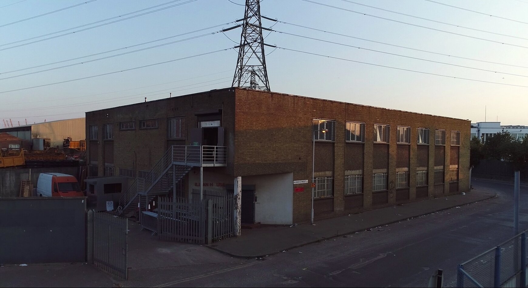 Fold - Canning Town