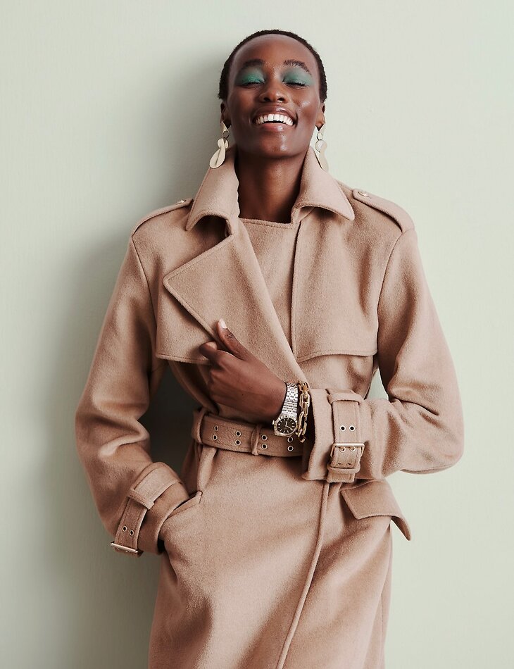 SHENNIA THOMPSON