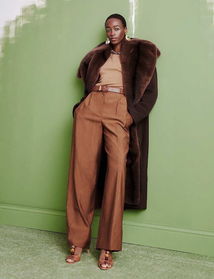 SHENNIA THOMPSON