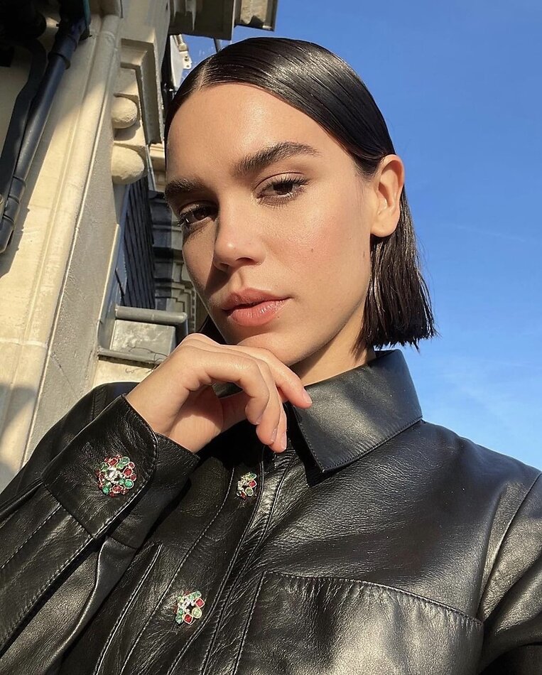 MARGO HOLDER