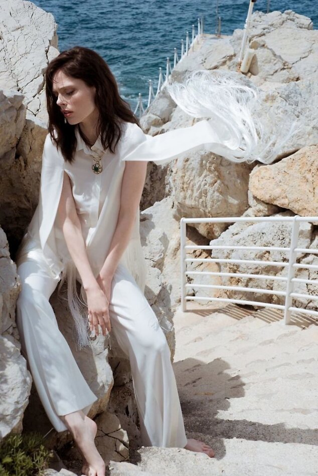 MARGO HOLDER