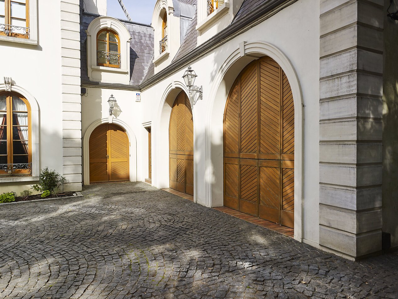 Rococo House, NW7