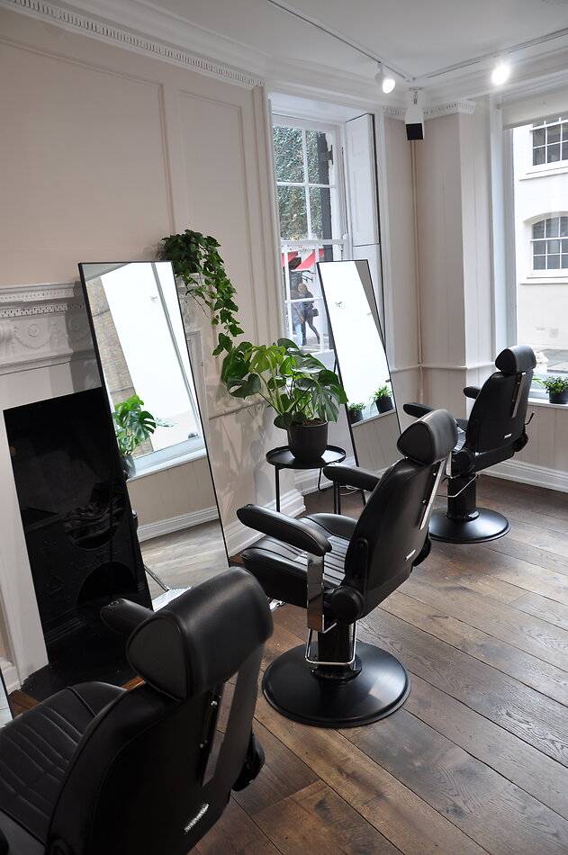 Georgian Salon