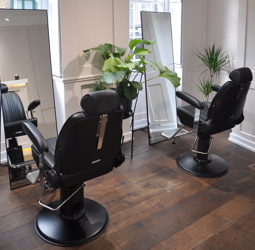 Georgian Salon