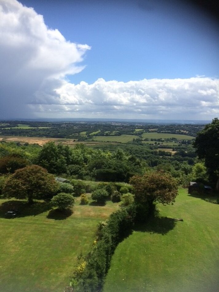 Mound Surrey EXCLUSIVE