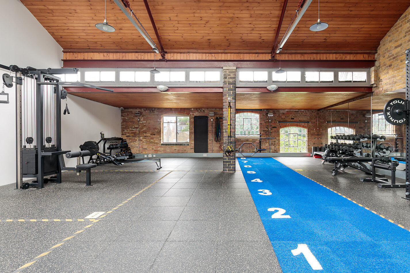 Fitness Studio NW10