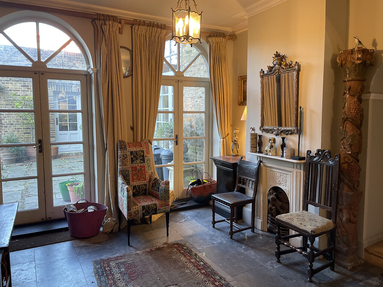 Convent W6