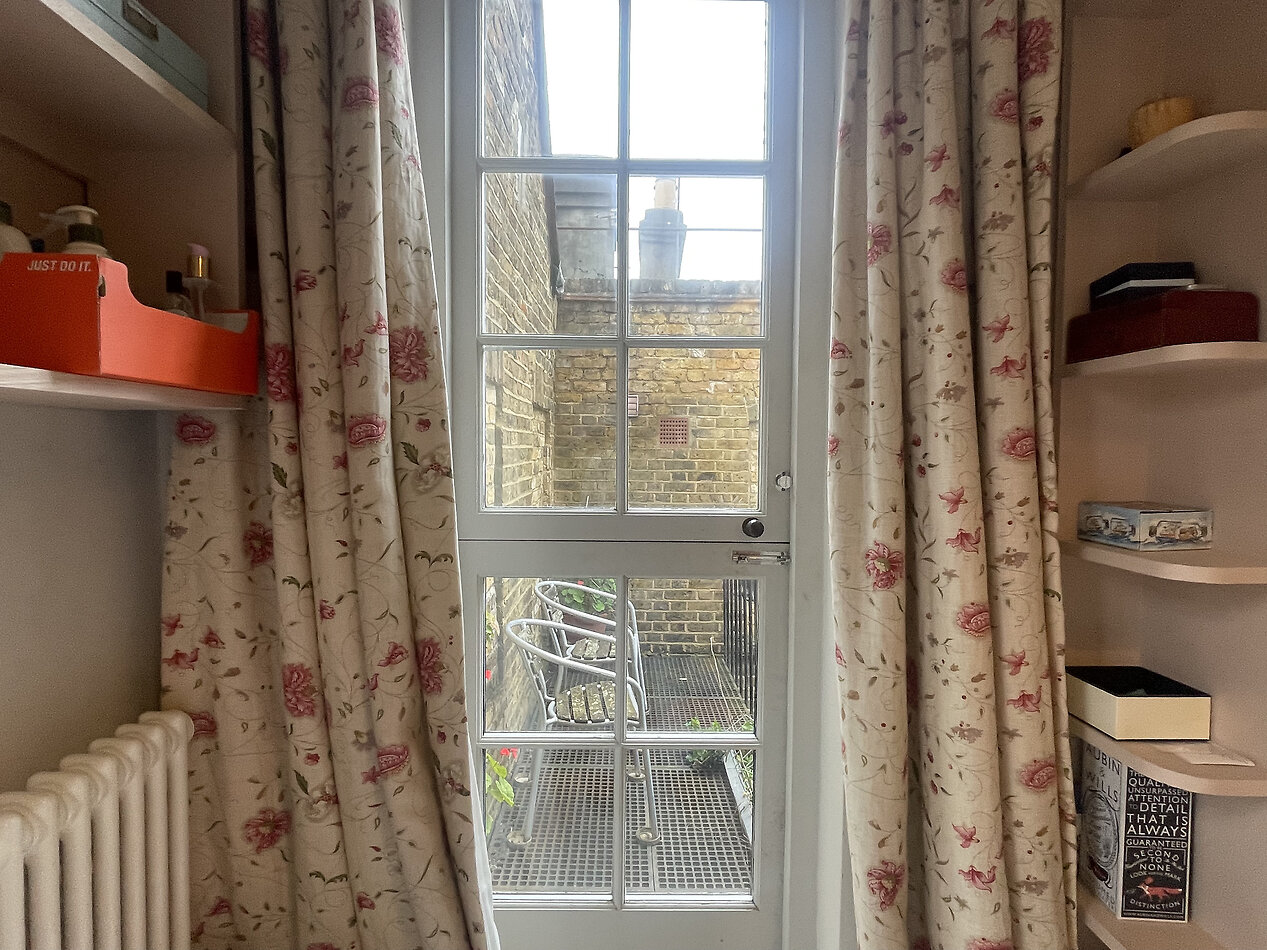 Convent W6