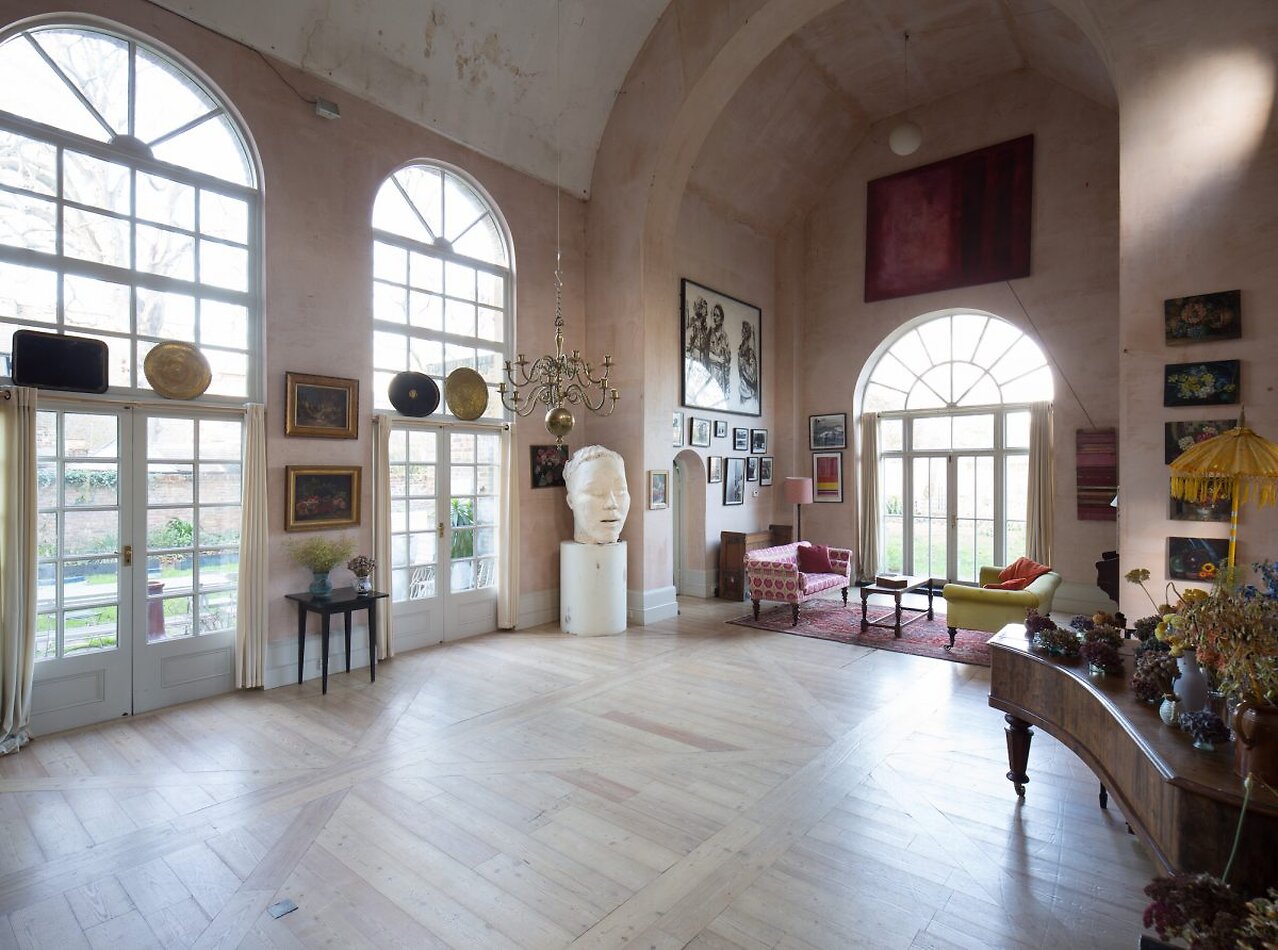 Convent W6