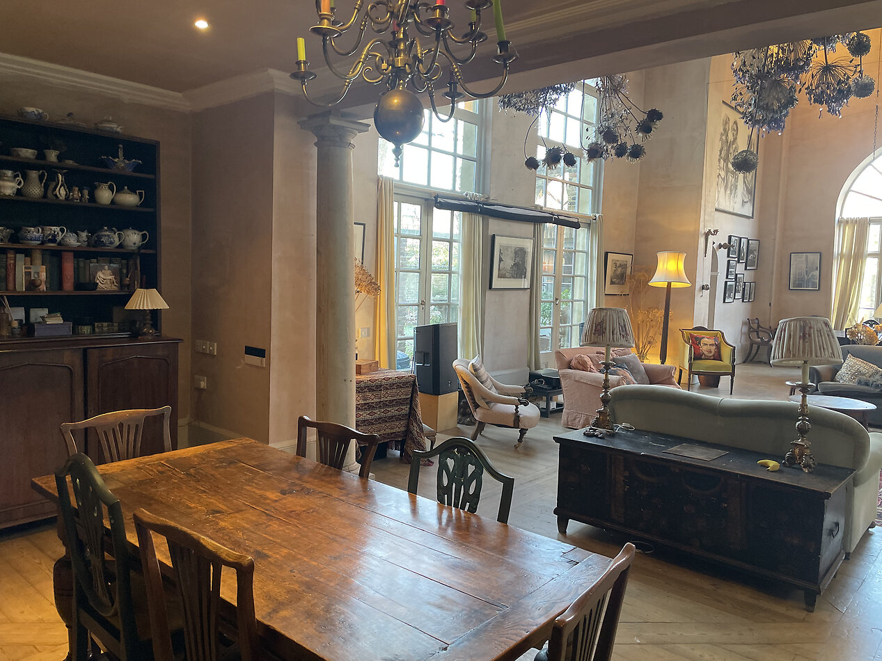 Convent W6