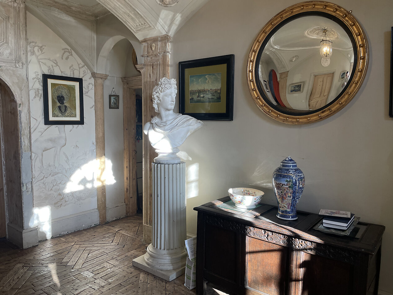 Convent W6