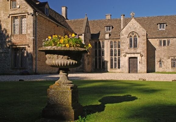 Priory Manor - Tetbury