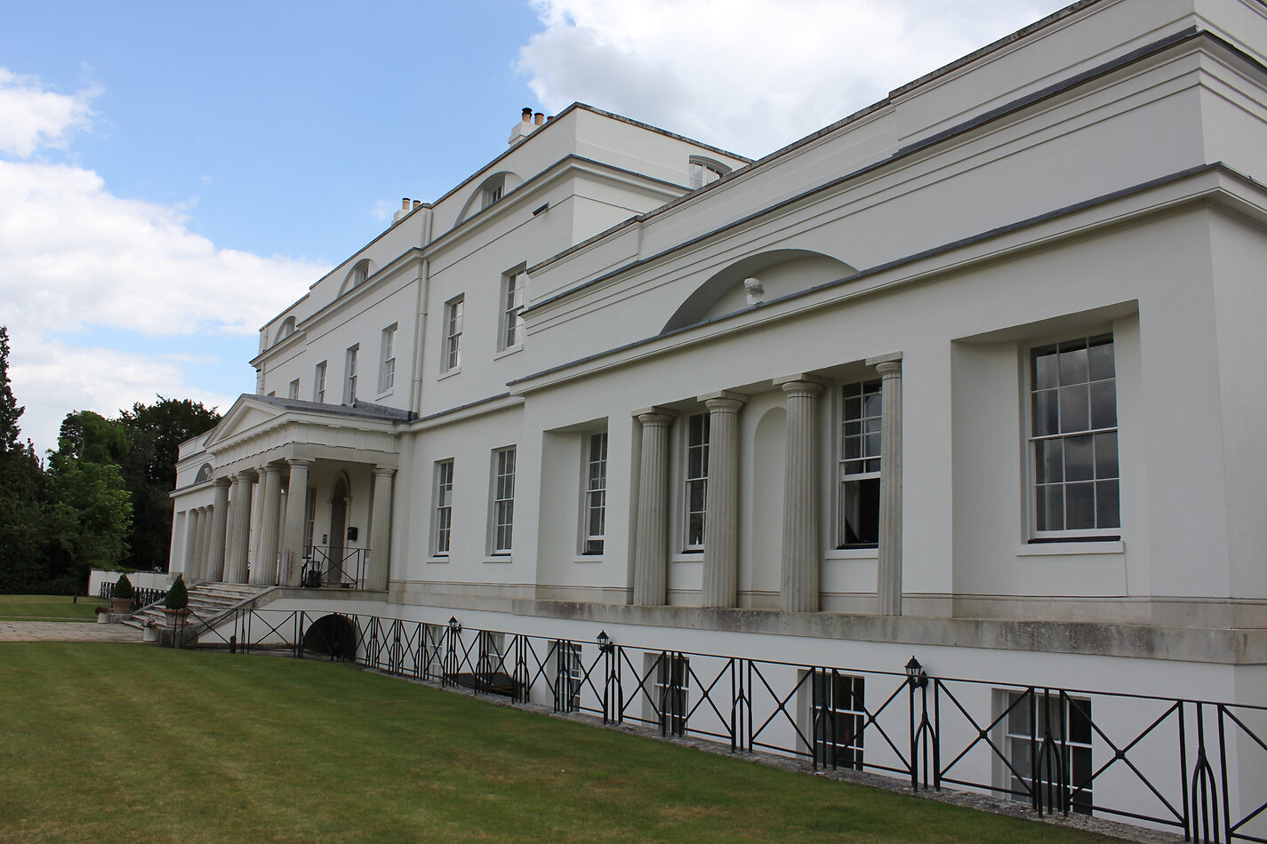 Bayfordbury Mansion Hertfordshire