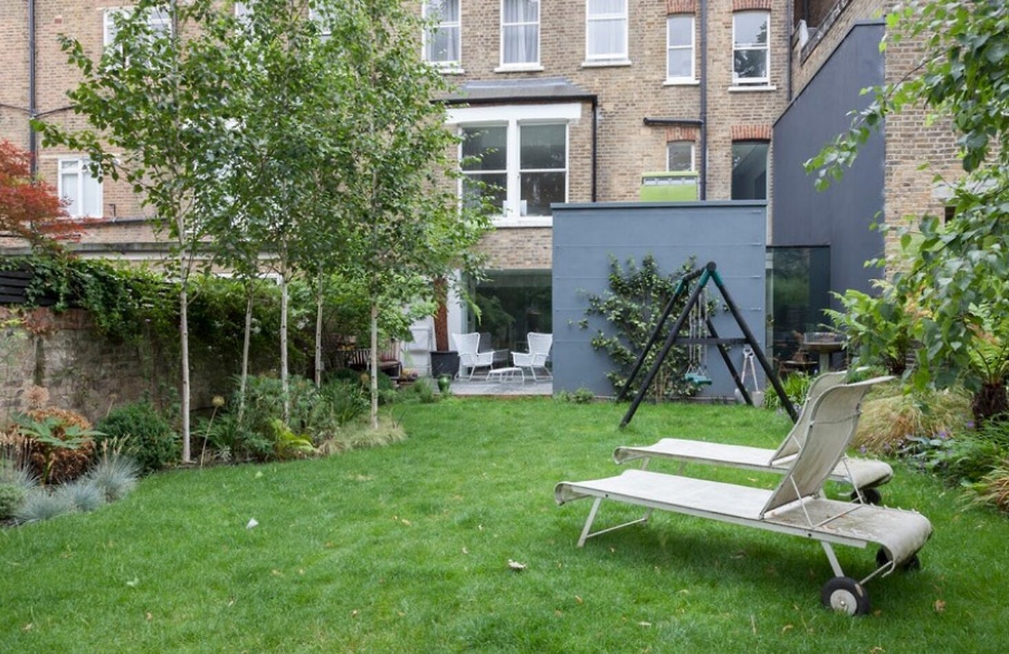 Queens Park NW6