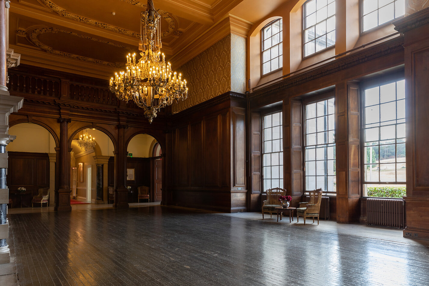 Palladian Palace - CR0