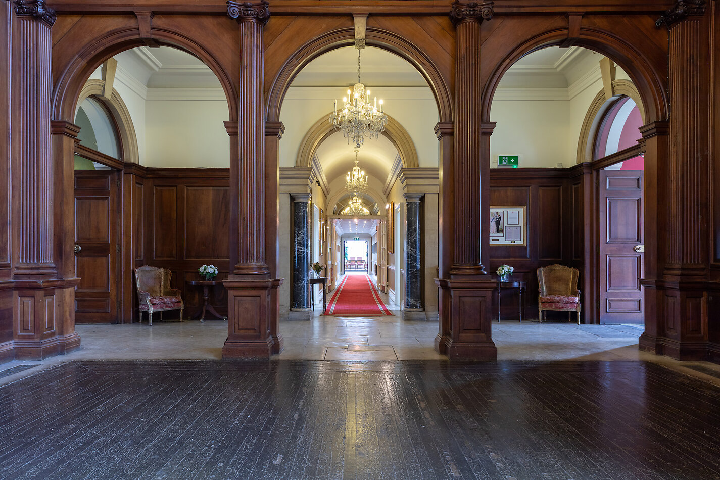Palladian Palace - CR0