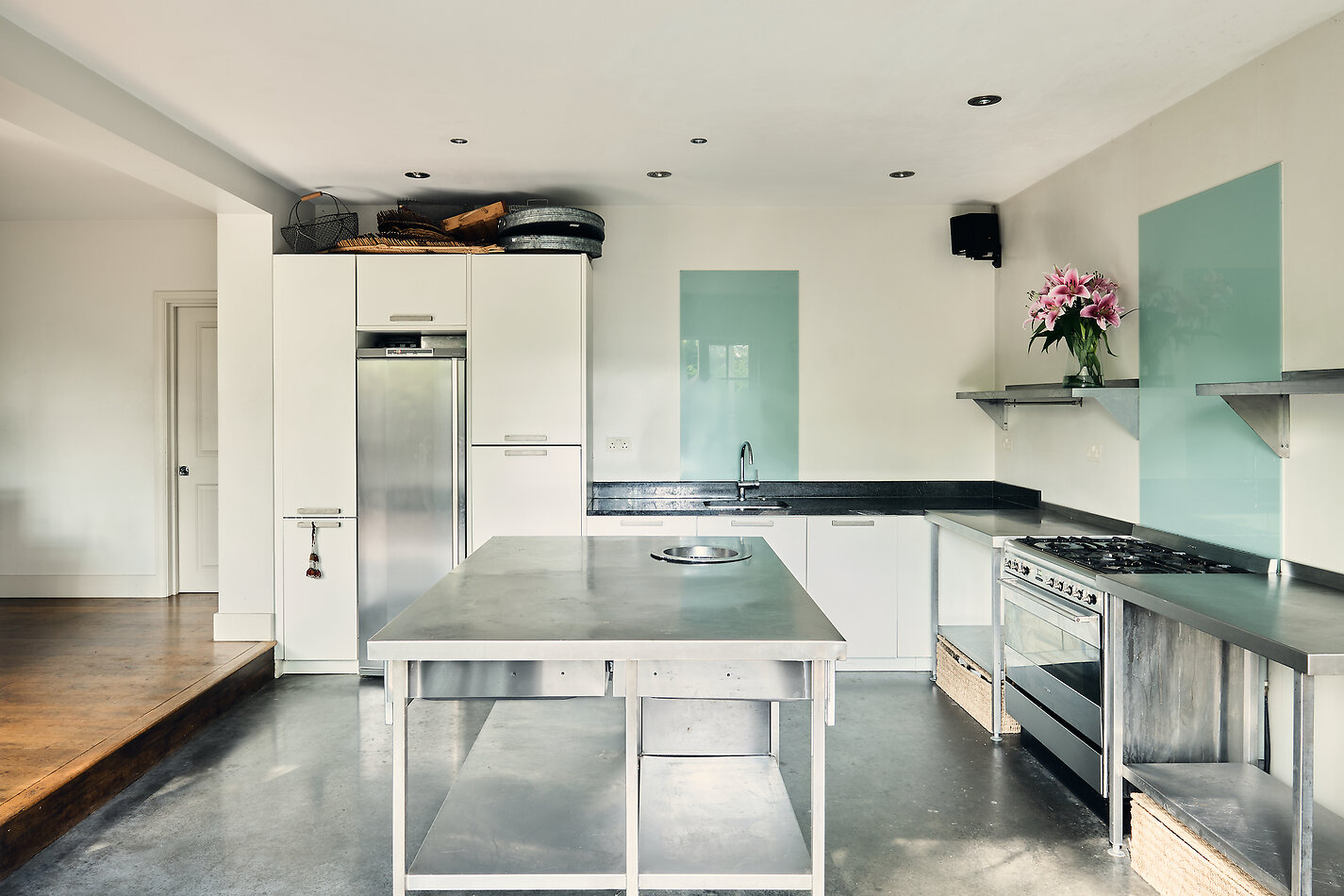 Sheldon House N6