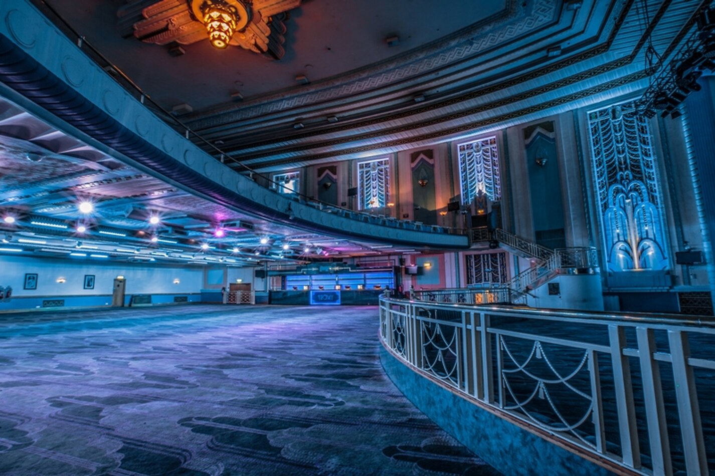 Troxy E1