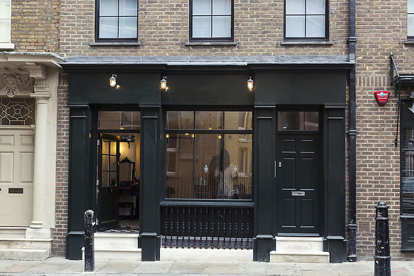 Spitalfield Salon E1