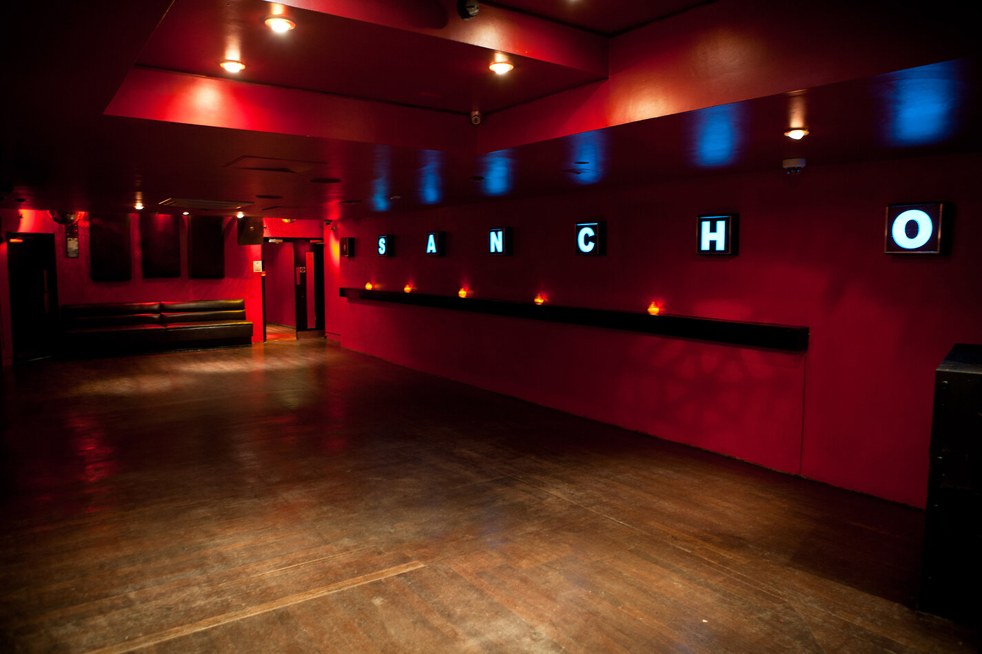 Trapeze Bar EC2