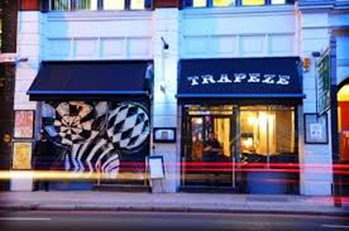 Trapeze Bar EC2