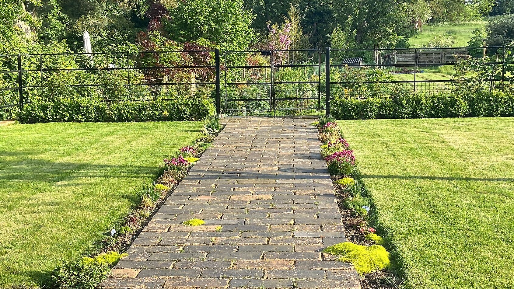 Garden House - Northampton