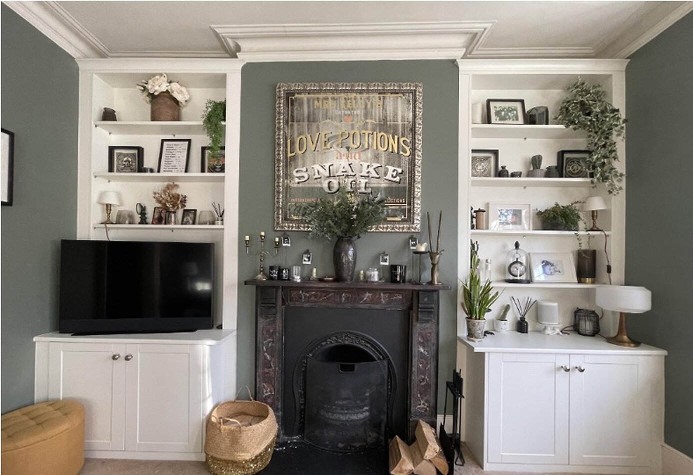 The Black Door - Berkhamstead