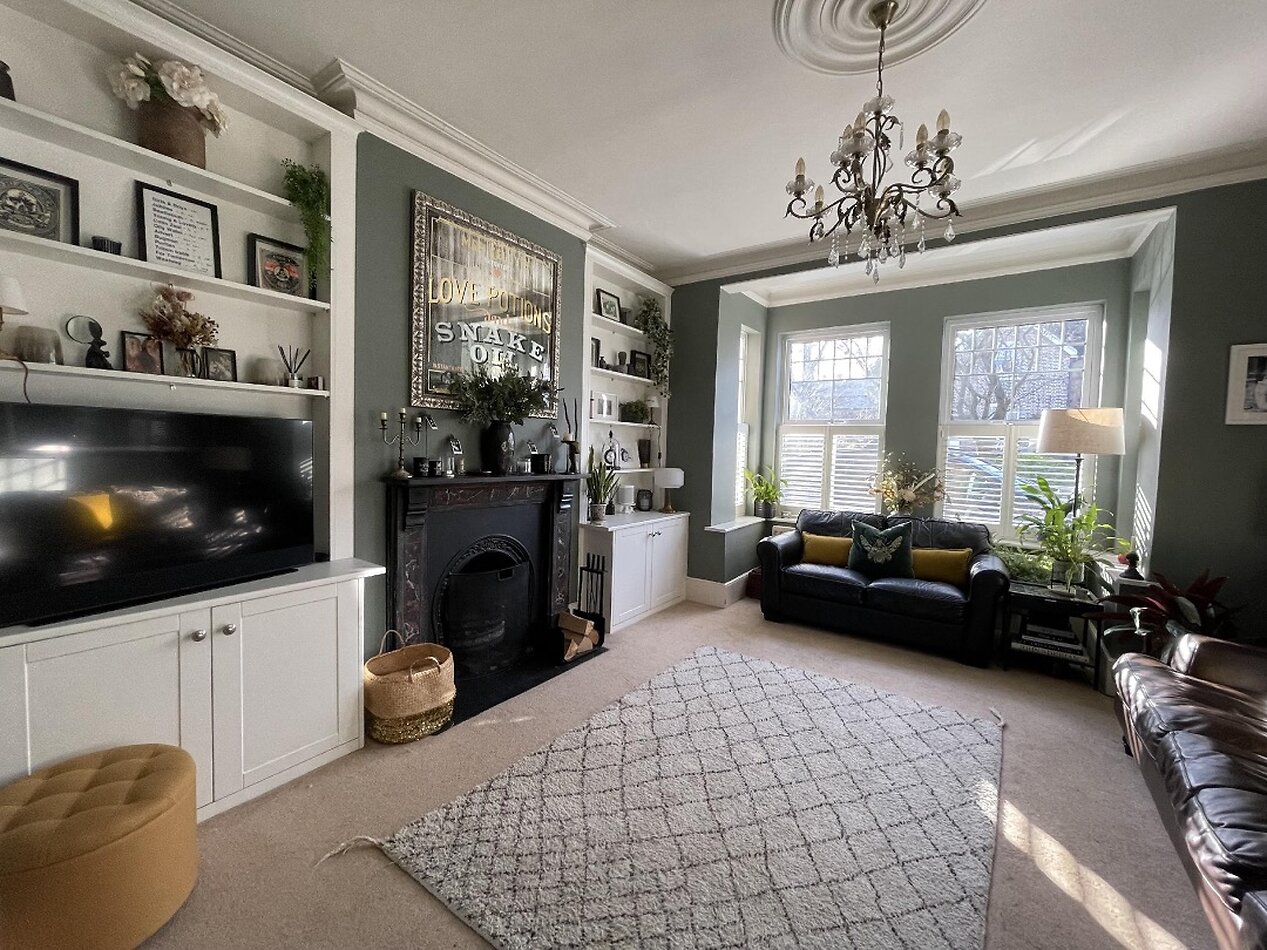 The Black Door - Berkhamstead