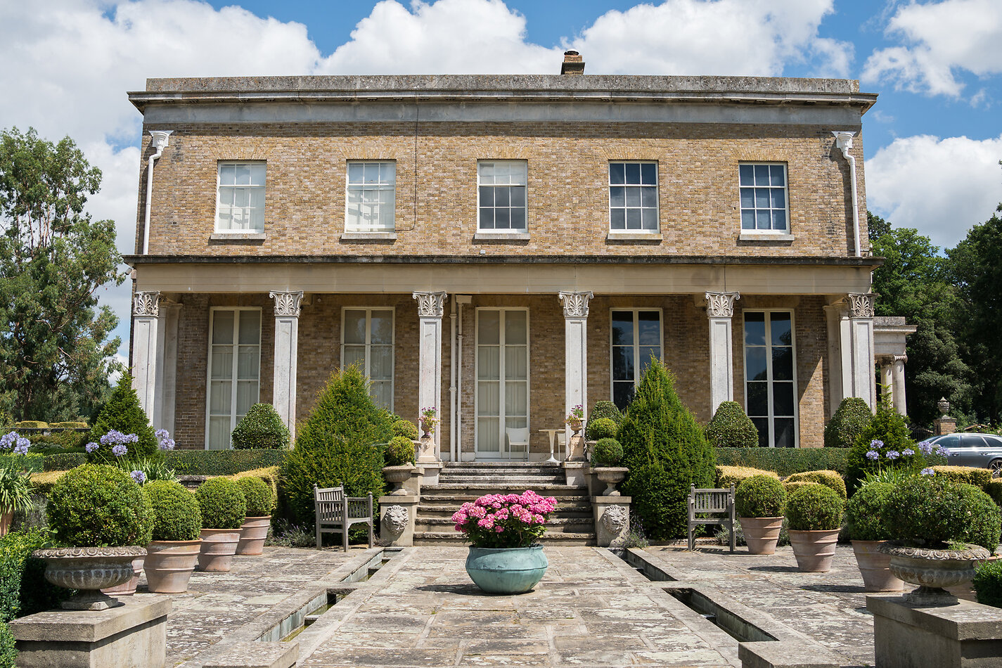 Hampton Manor