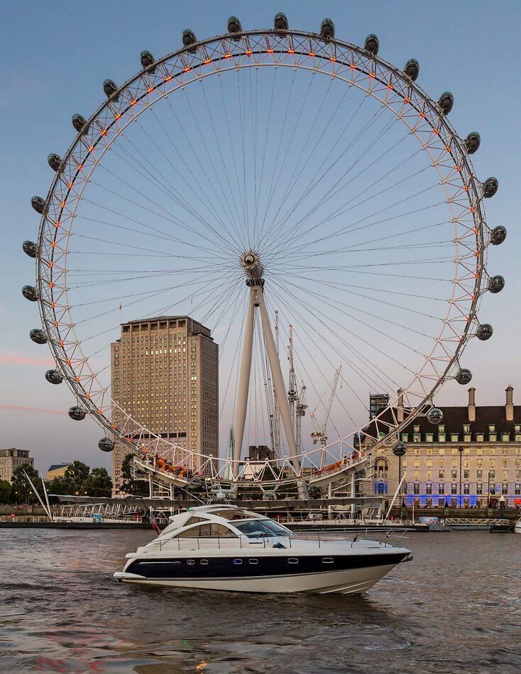 London Yacht
