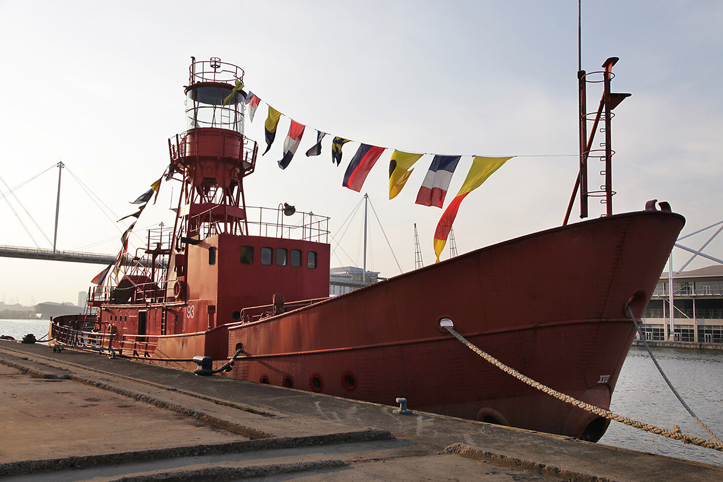 Lightship E16