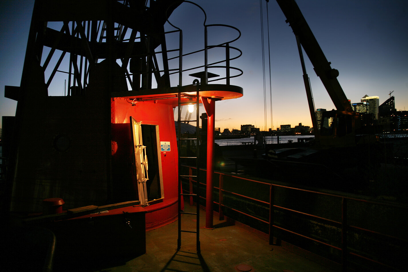 Lightship E16
