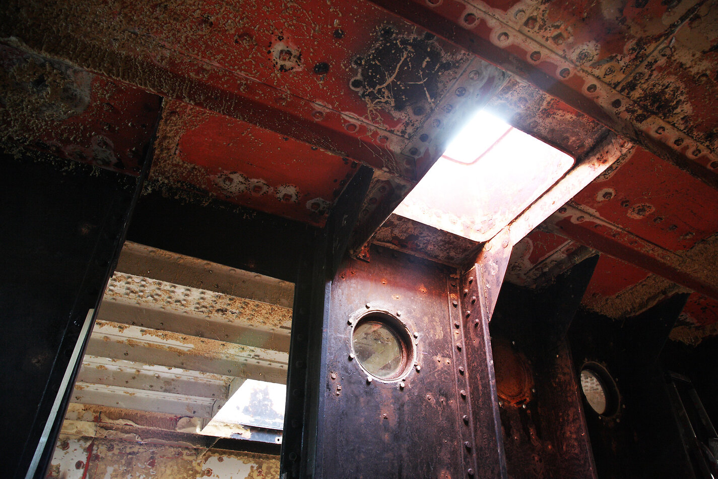 Lightship E16