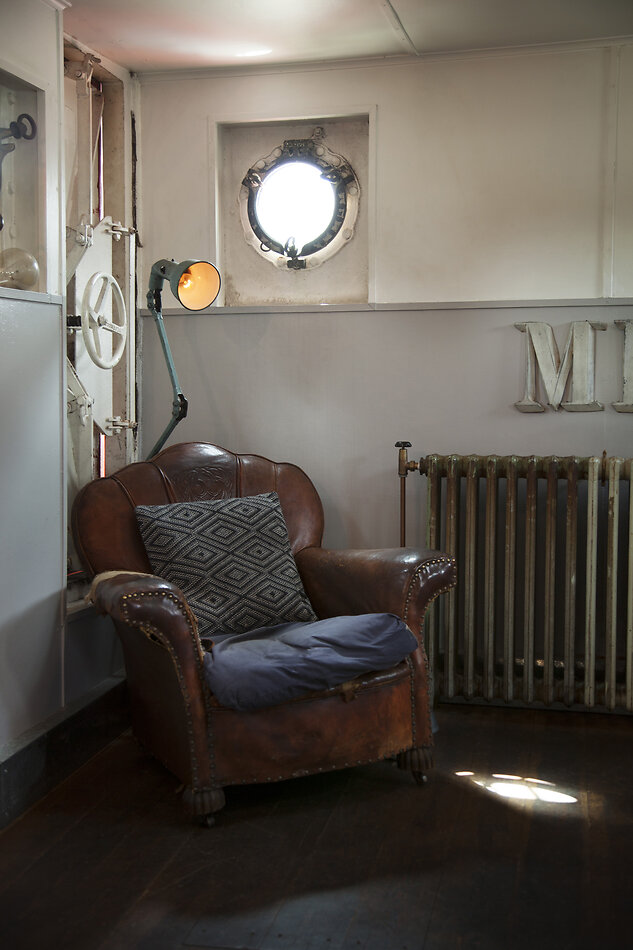 Lightship E16
