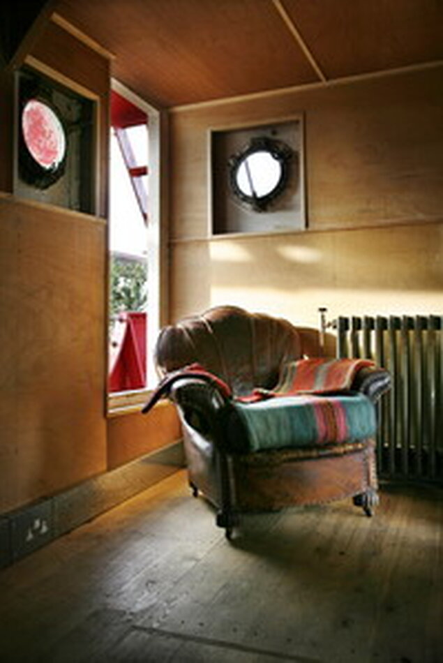 Lightship E16