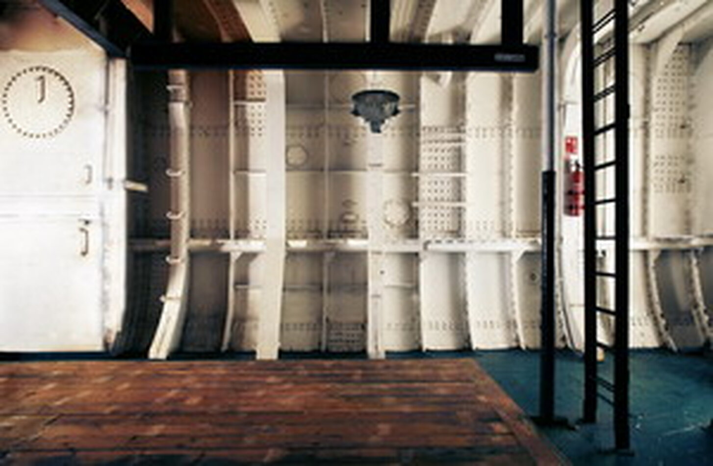 Lightship E16