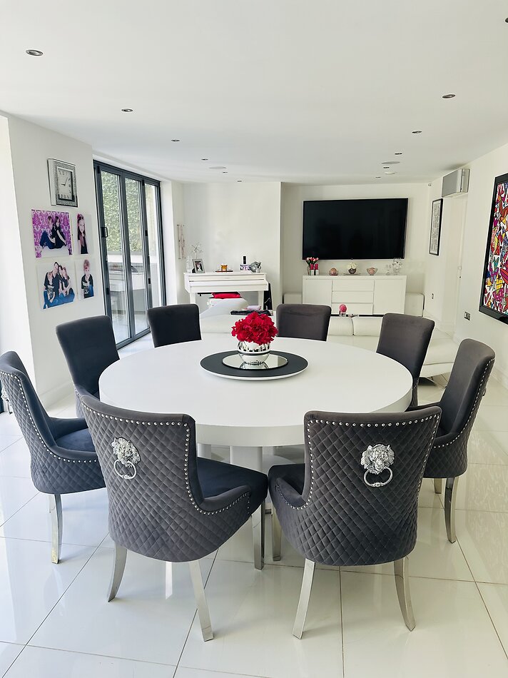 Holmdene Avenue NW7