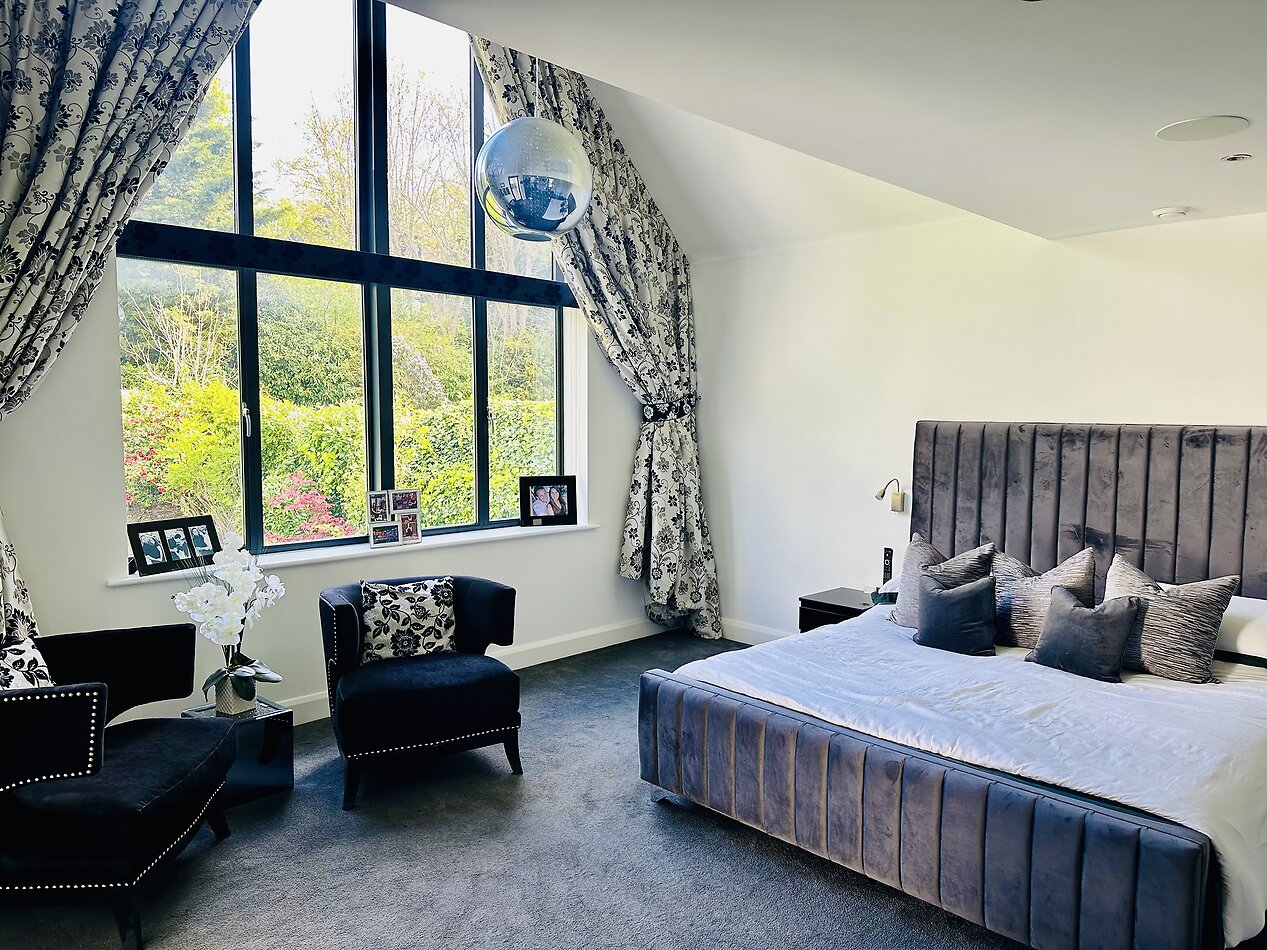 Holmdene Avenue NW7