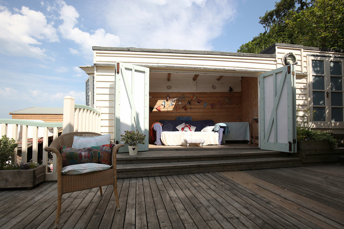 Seaside arts and crafts Beach House Whitstable