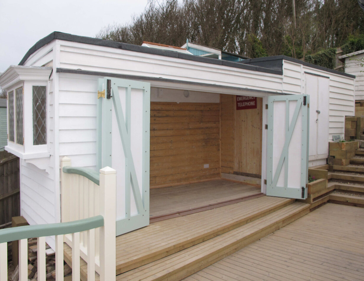 Seaside arts and crafts Beach House Whitstable